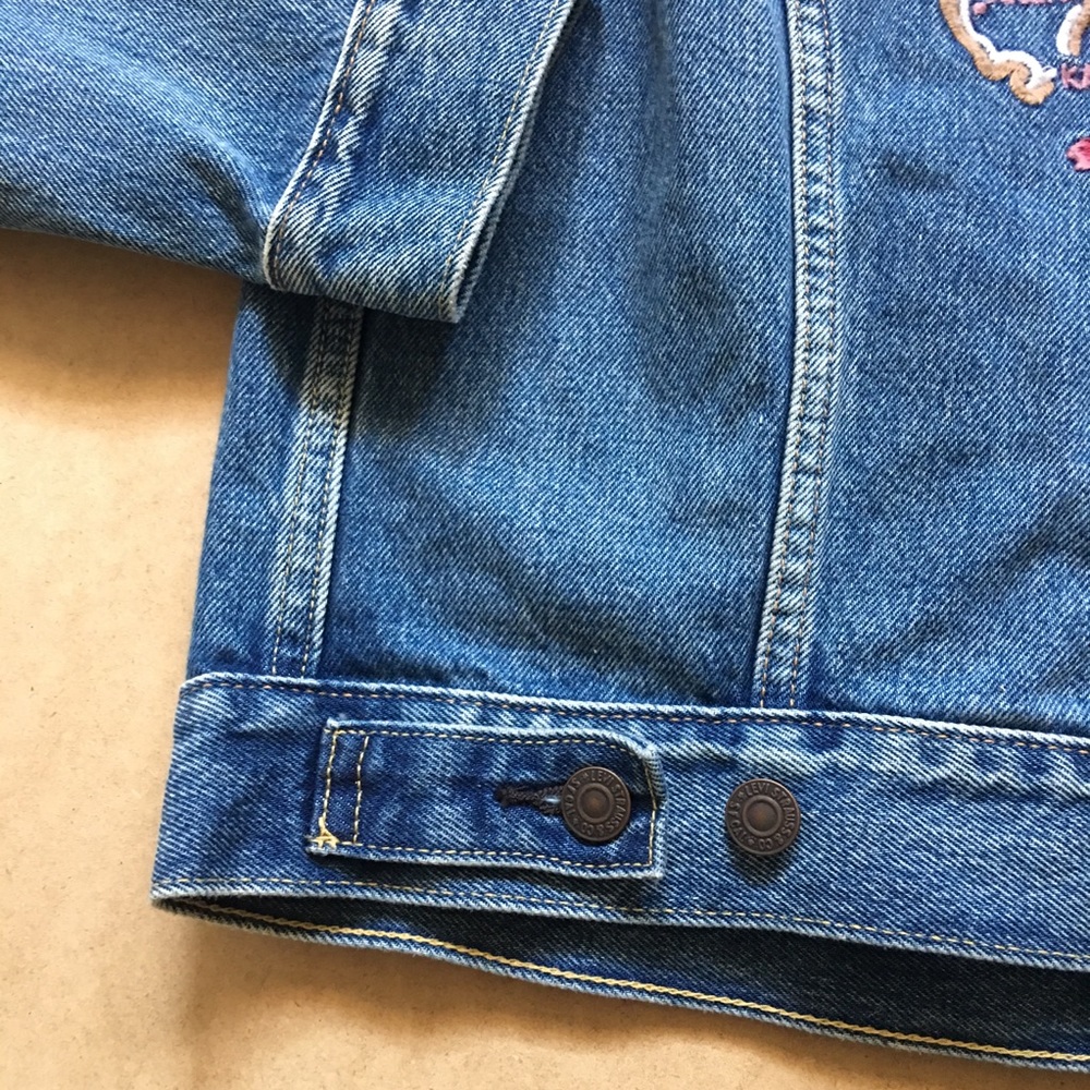Levis Japanese Eagle Denim Embroidered Jacket NWT - Picture 6 of 8